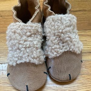 Robeez moccasins 6-12 month